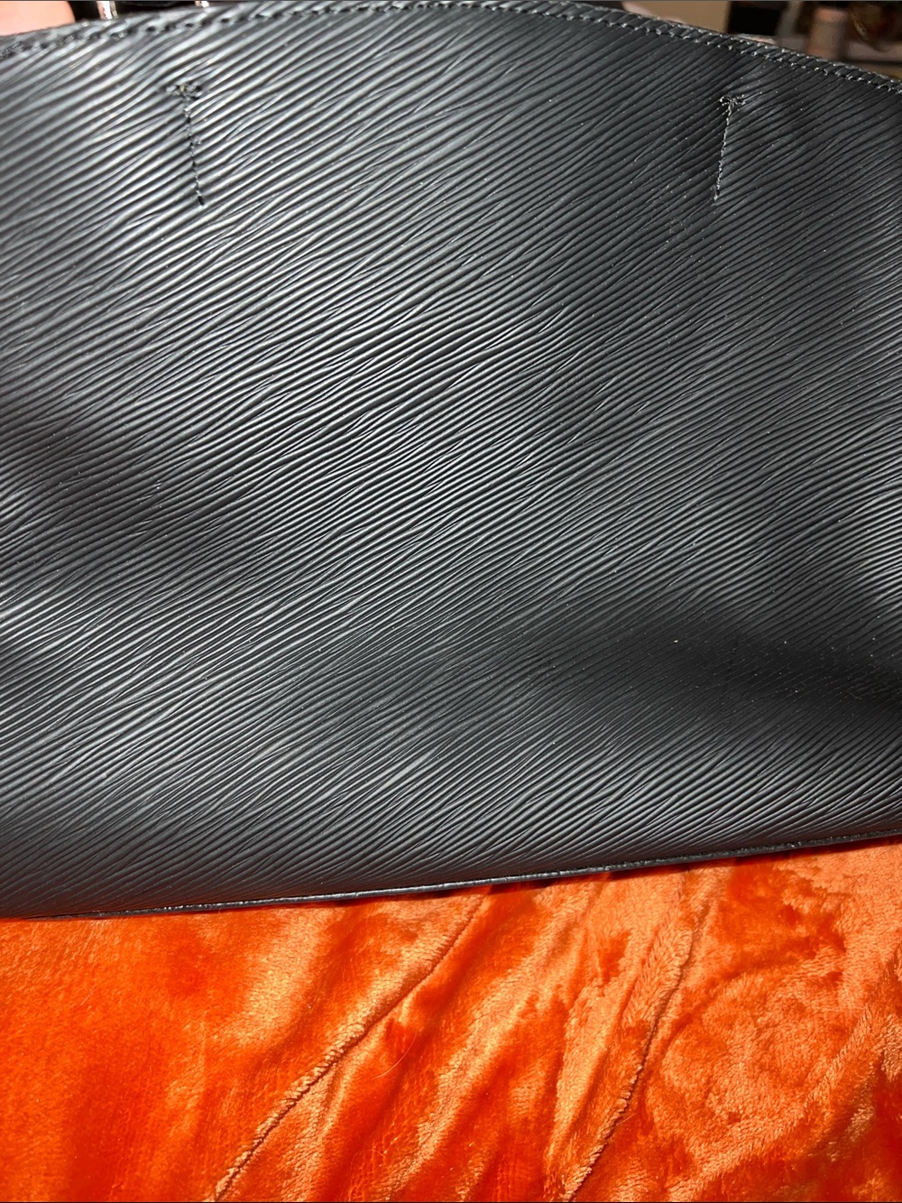 Black Epi Leather Shoulder Bag with White Monogram Pouch - Picture 5 of 6